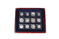 Kavel 2744